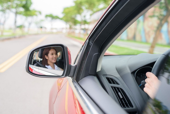 【圖二】Ford今年舉辦女性專屬的安全節能駕駛體驗營，首次規劃女性專屬駕駛課程，傳授行車安全知識及正確駕駛技能，鼓勵女性享受安心自信的用車生活！