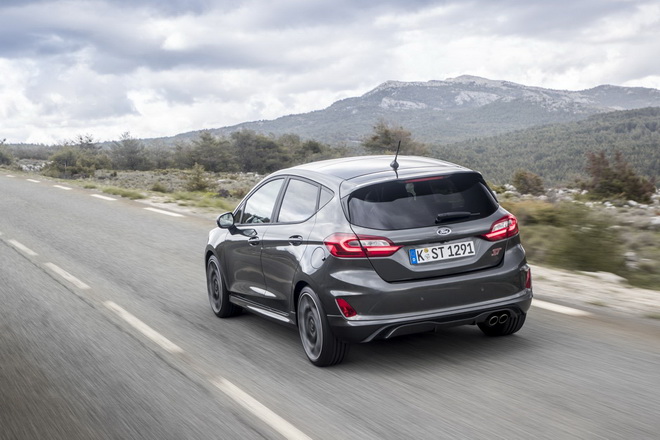 Ford-Fiesta-ST-2018-Test-Review-9-1600x1067