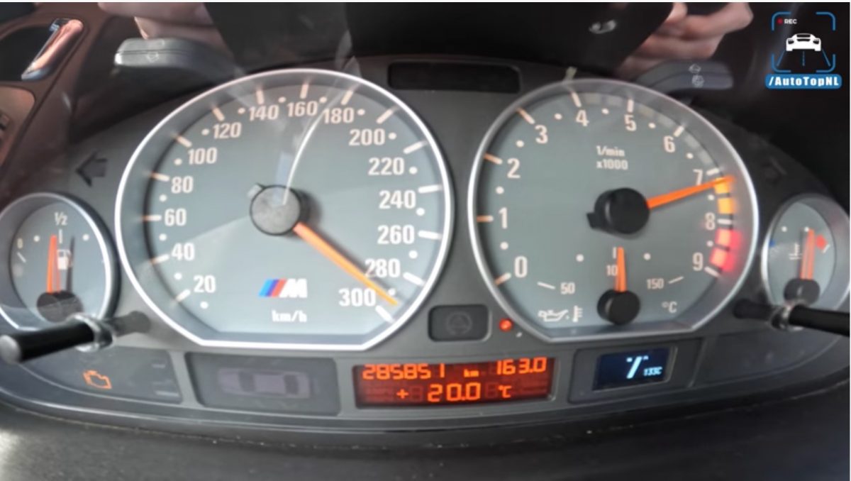 大鼻孔看不慣的話 就來看bmw E46 M3直上300 Km H 癮車報